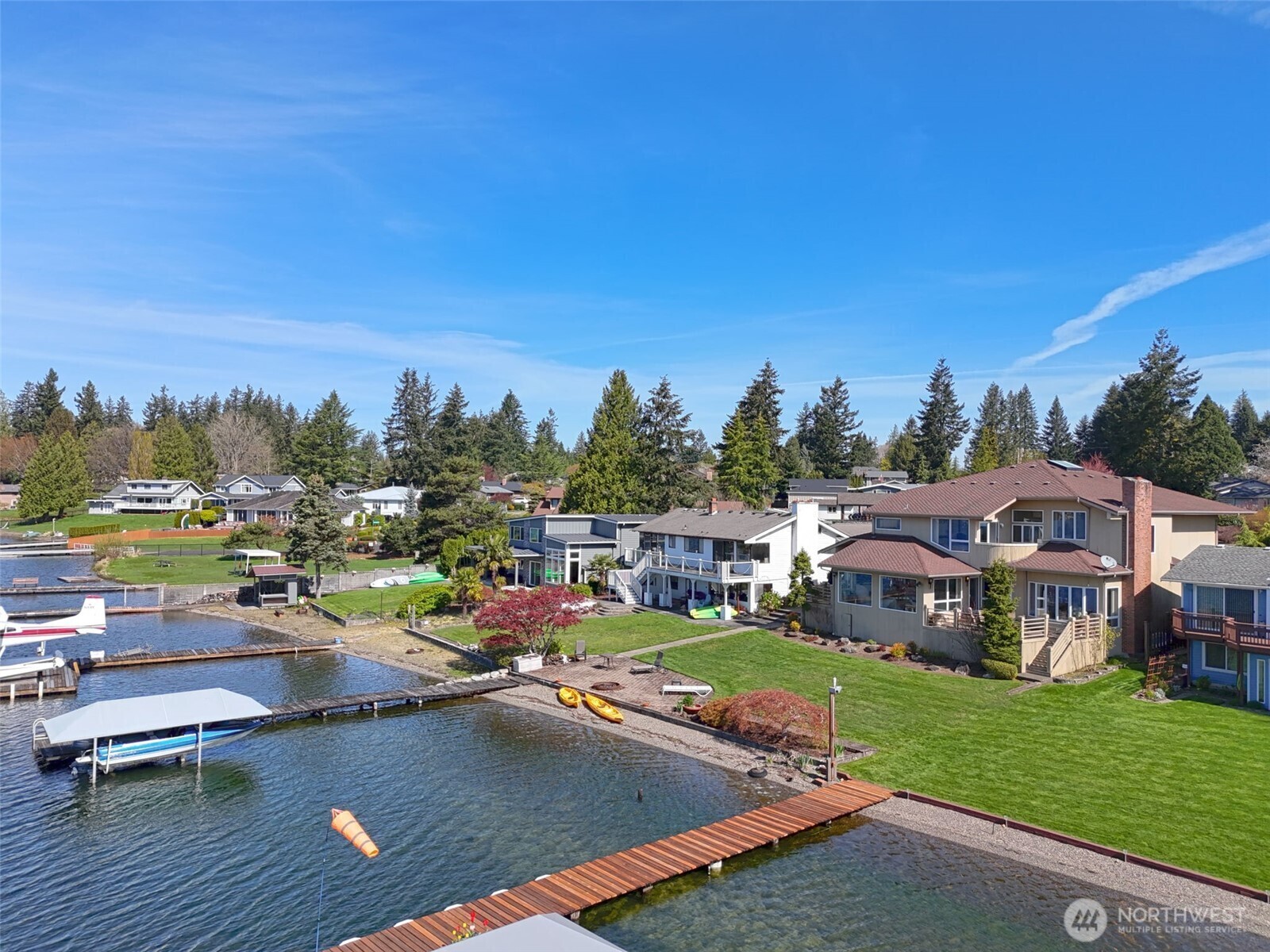 Property Photo: 14303 SE 266th Street WA 98042