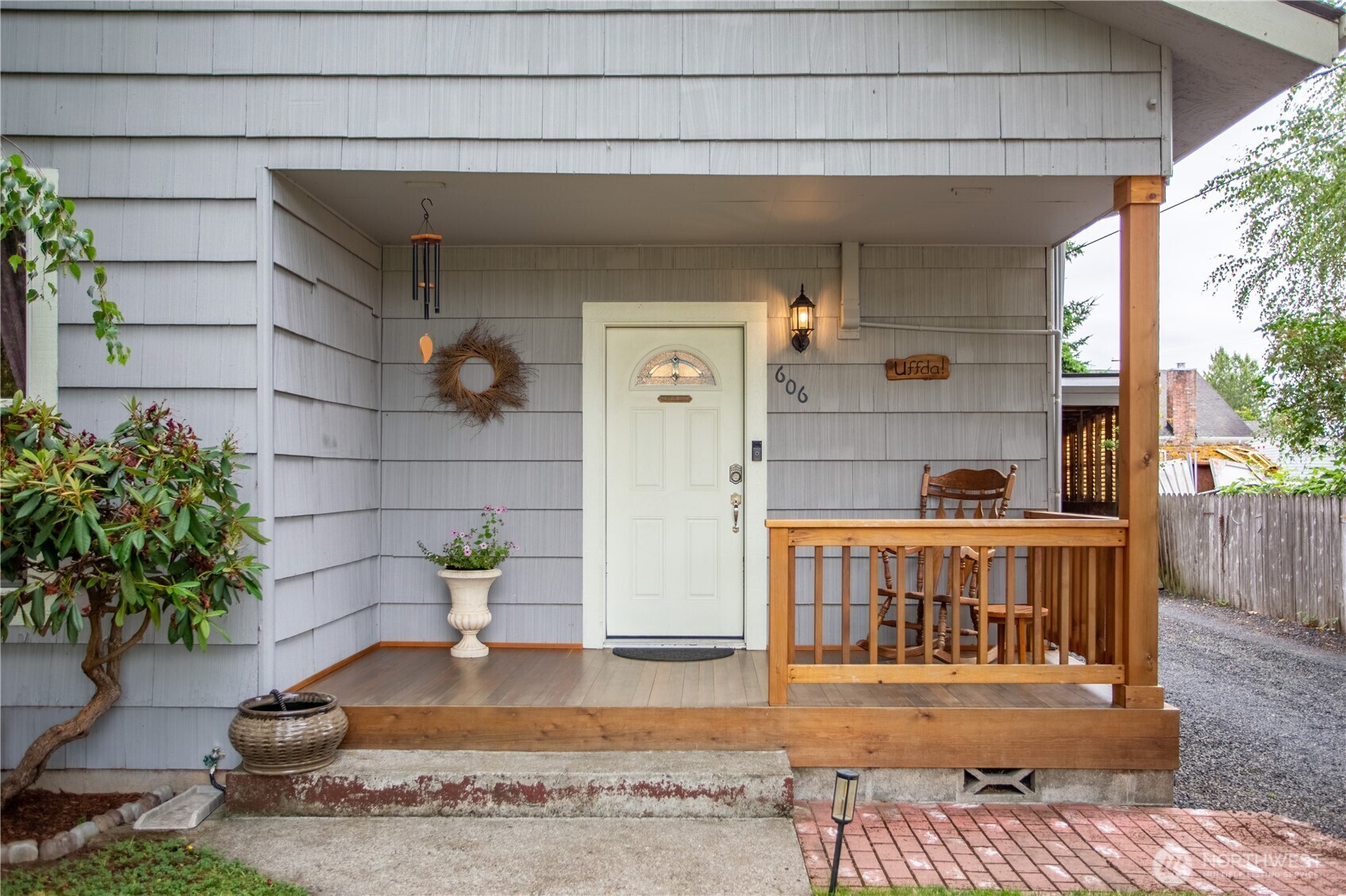 Property Photo: 606 State Street WA 98531