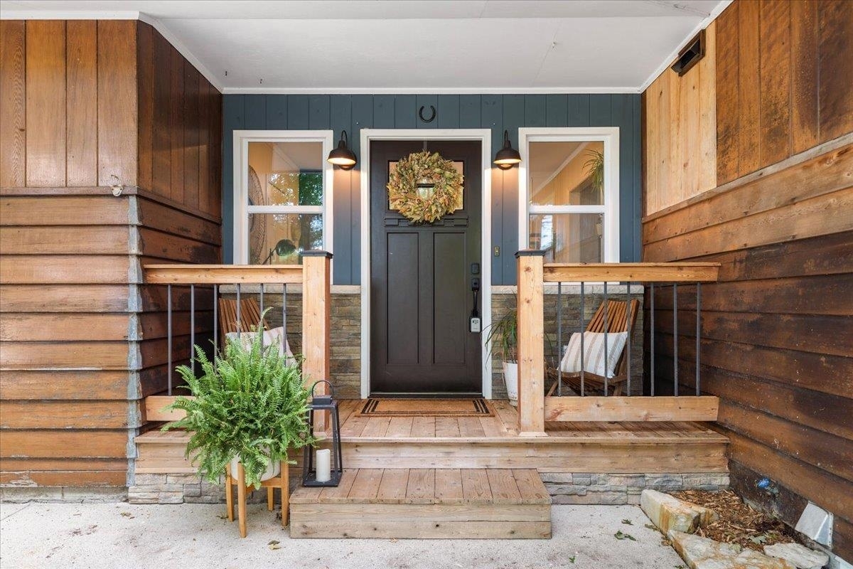 Property Photo:  1953 Birch Terrace  WI 53090 