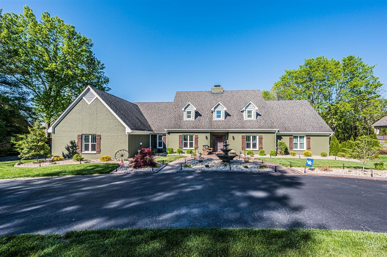 Property Photo:  142 Bent Creek Court  KY 42103 