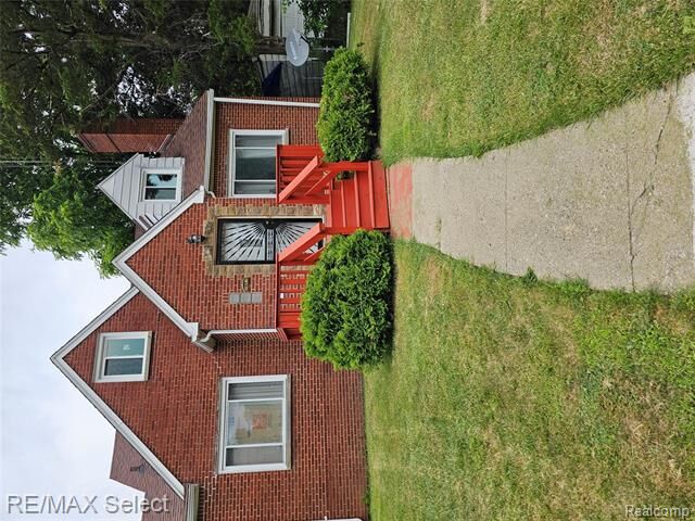 514 McClellan W  Flint MI 48505 photo