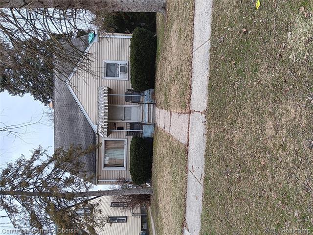 Property Photo: 8013 Stahelin Avenue MI 48228