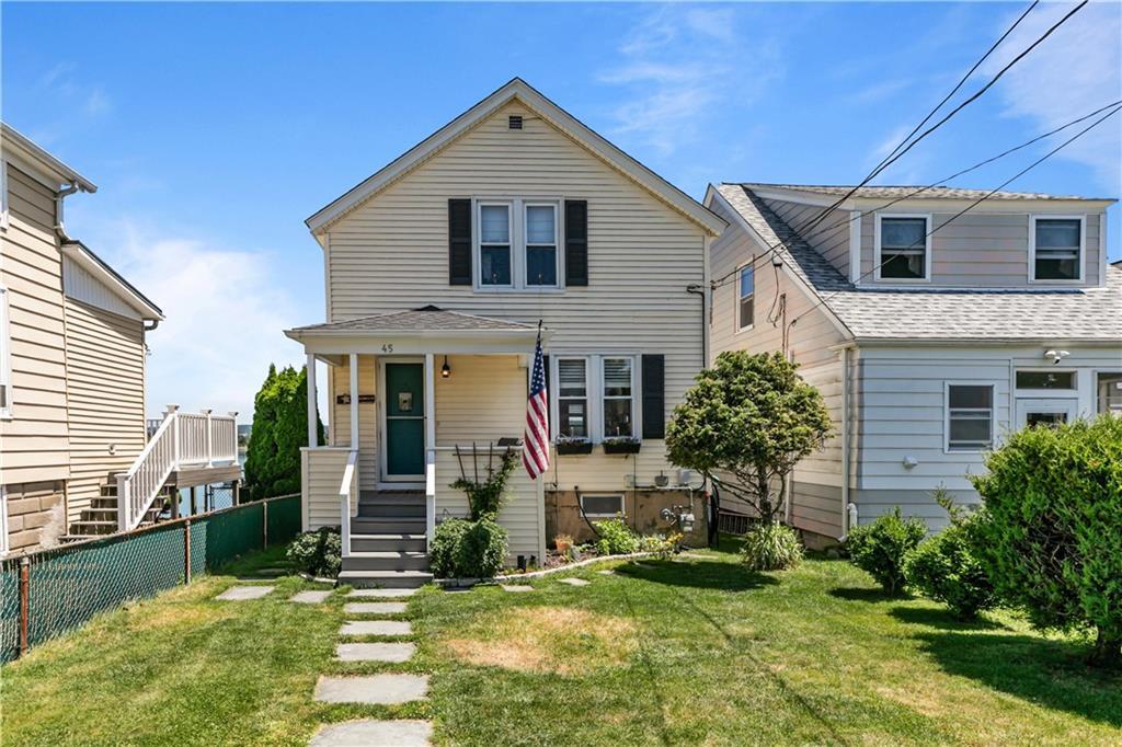 45 Cedar Avenue  Portsmouth RI 02871 photo