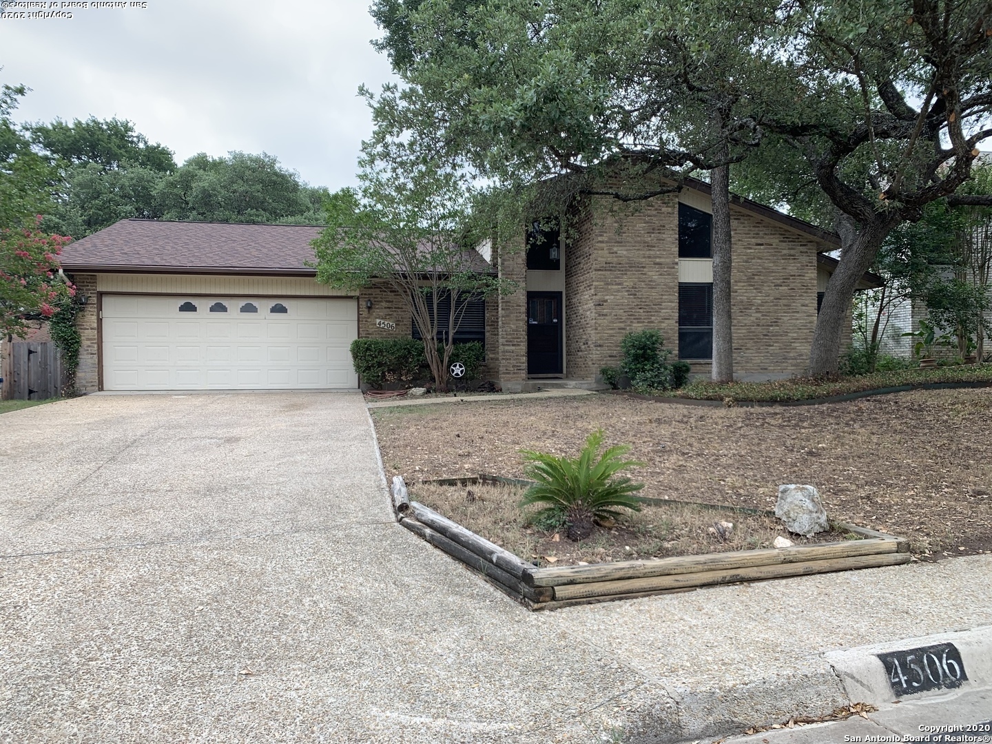 Property Photo: 4506 Rock Elm Woods TX 78249