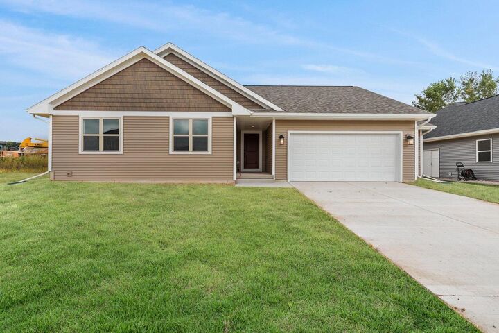334 Wild Rose Way 46  Stoughton WI 53589 photo