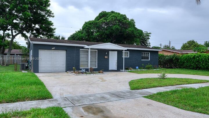 4510 NW 23rd St  Lauderhill FL 33313 photo
