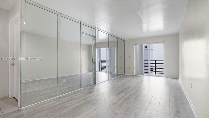 Property Photo:  1033 Lenox Ave 304  FL 33139 