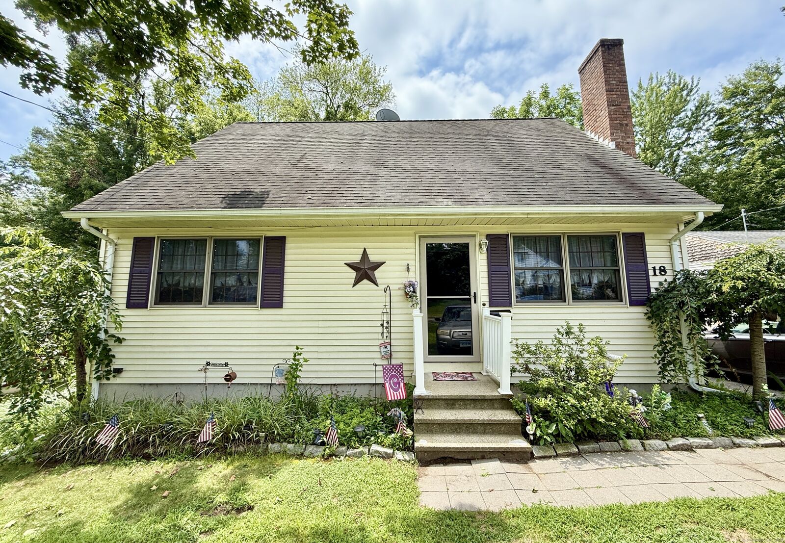 Property Photo:  18 Booth Road  CT 06082 