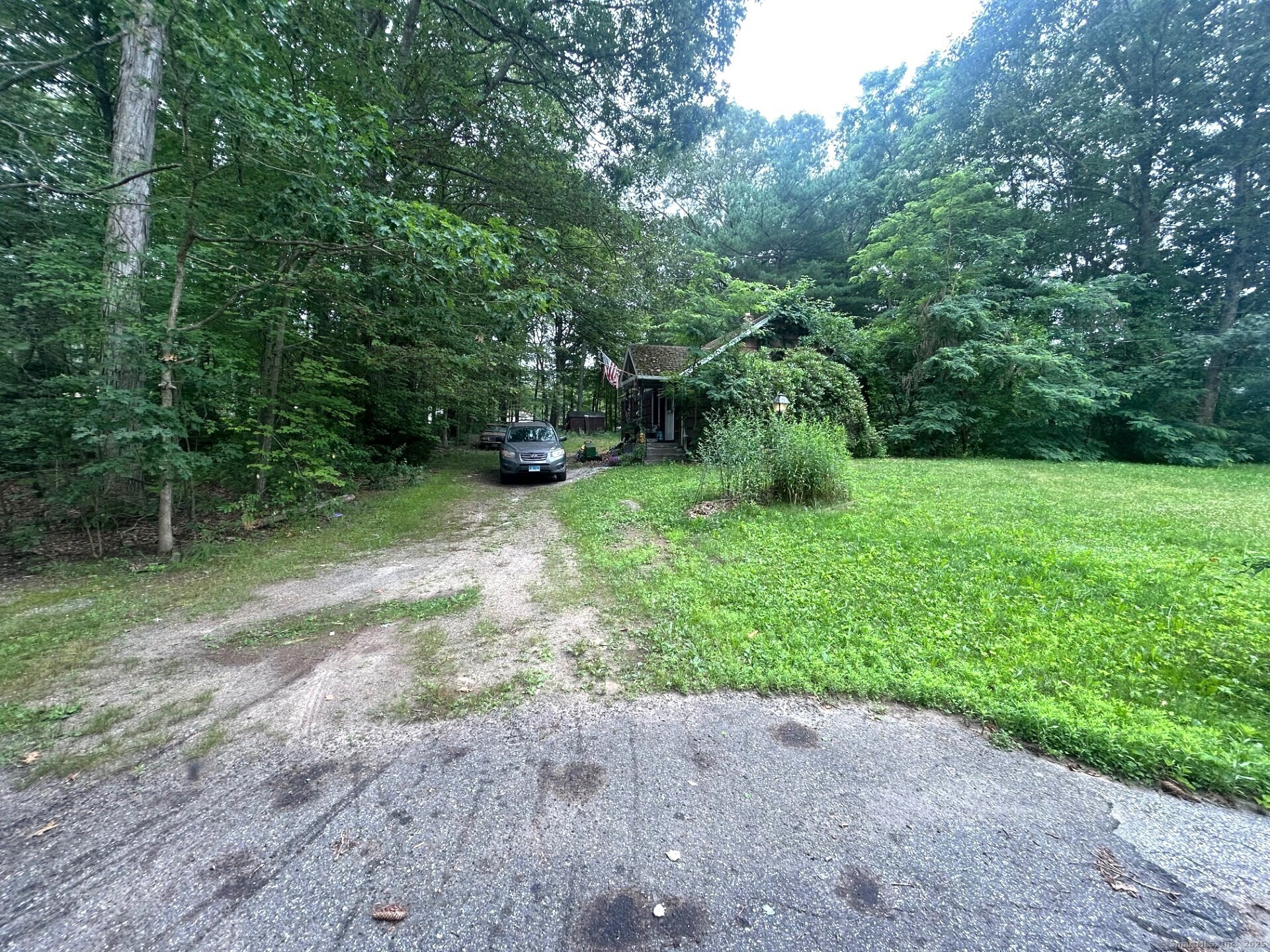 Property Photo:  73 Eaton Road  CT 06084 