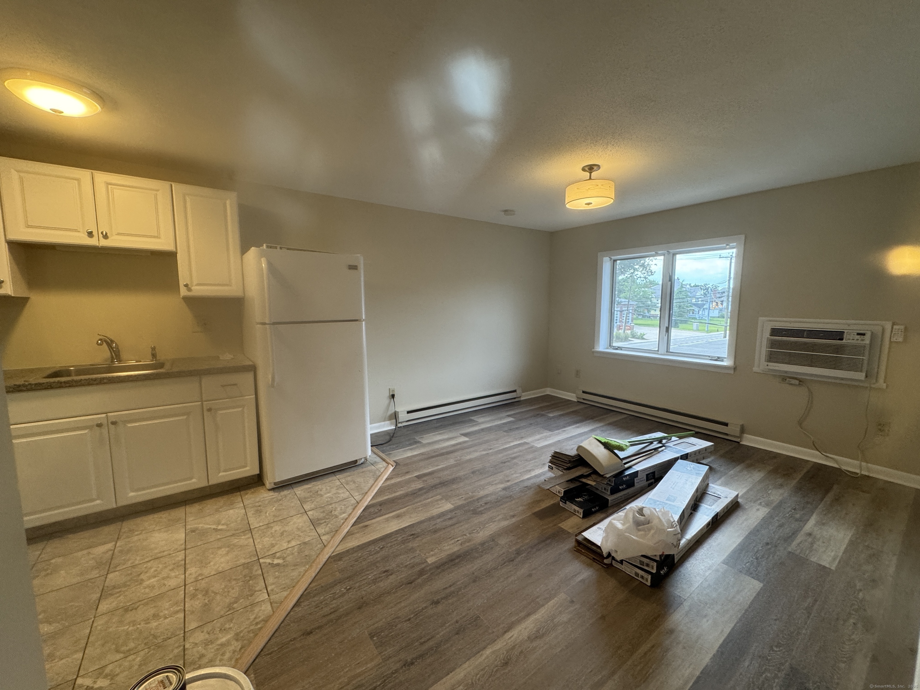Property Photo:  143 Main Street B  CT 06042 