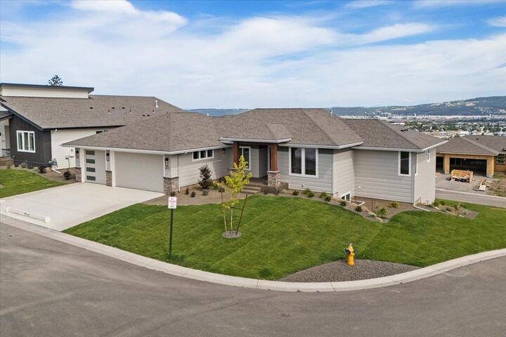 Property Photo:  16931 E 16th Ln  WA 99037 
