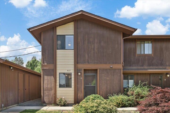 Property Photo:  417 Clay St Unit A  WA 99004 