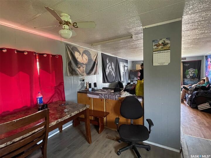 Photo de la propriété:  608 7th Street E  SK S9X 1J4 