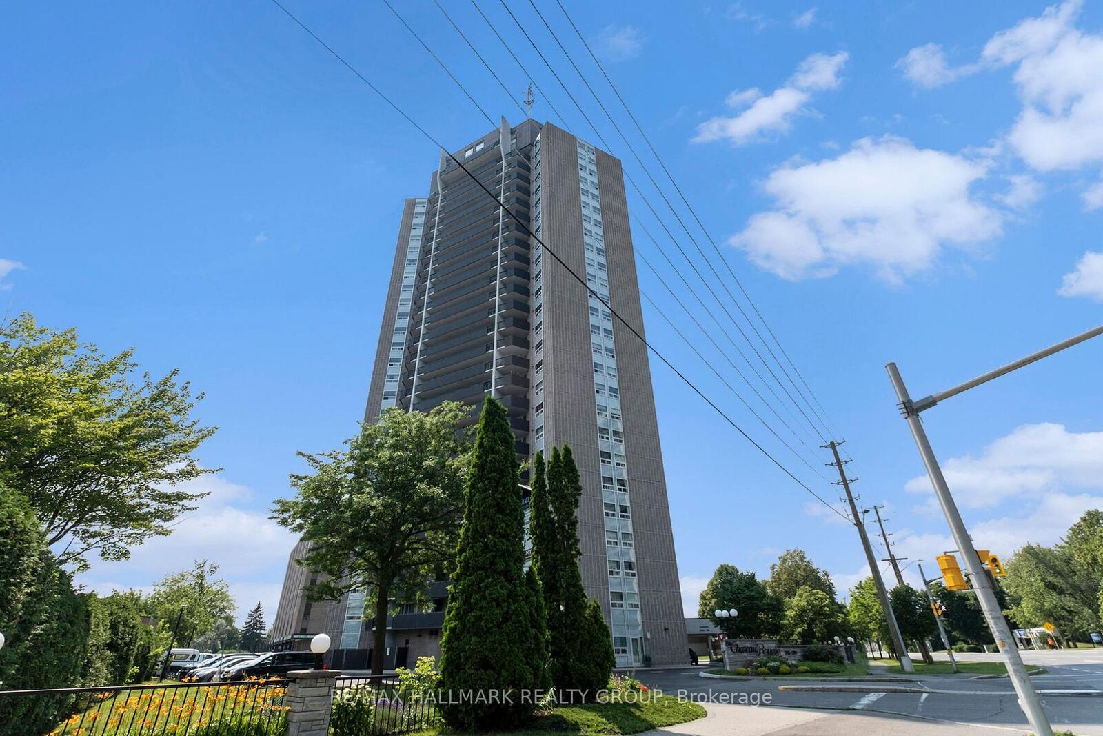 Property Photo: 1380 Prince Of Wales Drive 1203 ON K2C 3N5