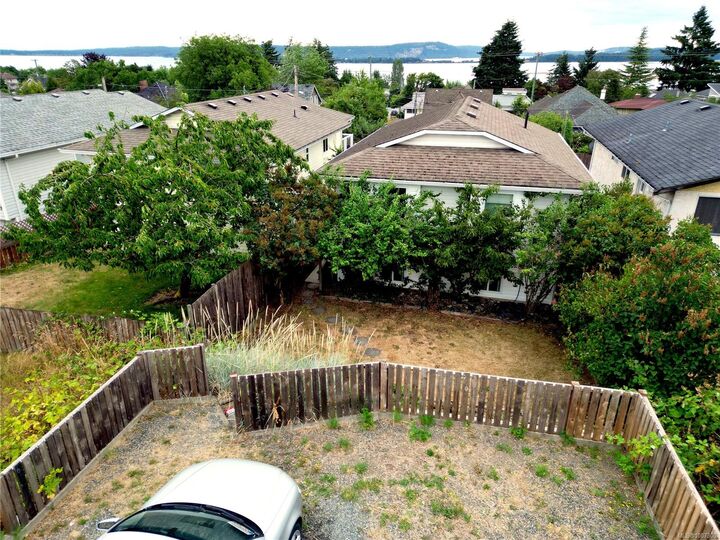 Property Photo:  51 View St  BC V9R 4N3 