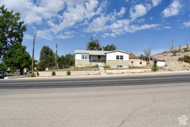 Property Photo: 215 N Center St UT 84513