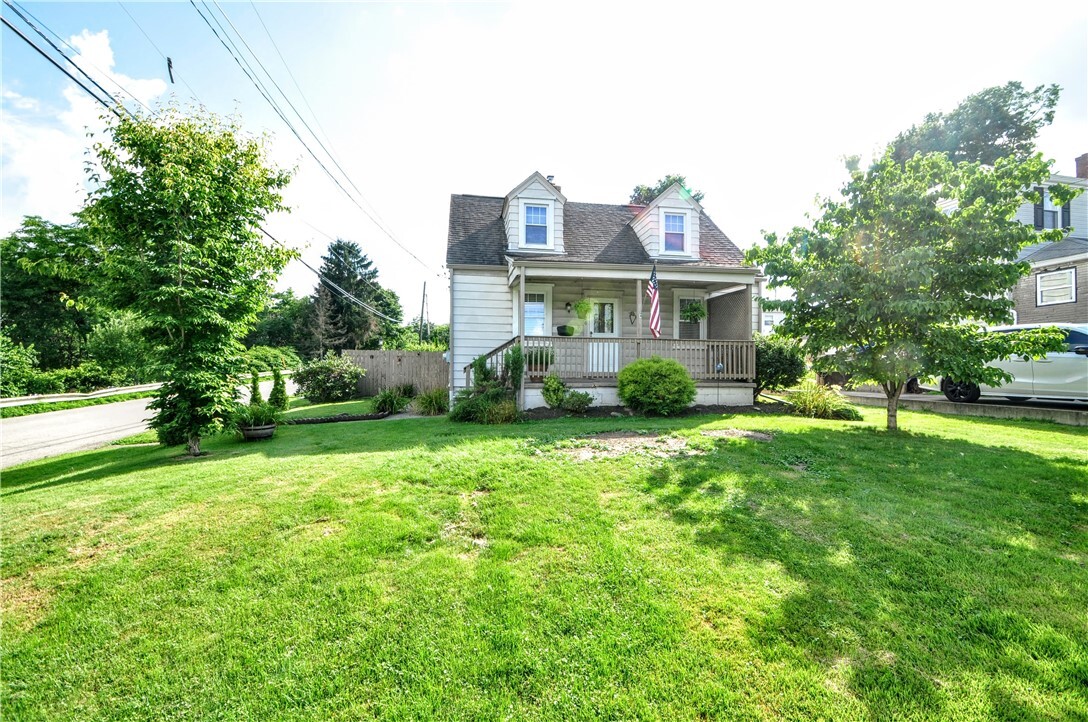 Property Photo: 426 Stafford Ave PA 15017