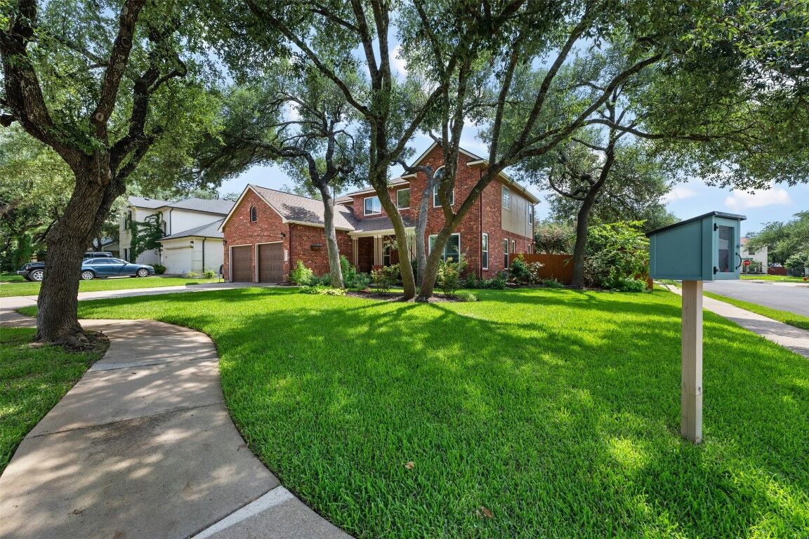 Property Photo: 2801 Bluejay Drive TX 78613