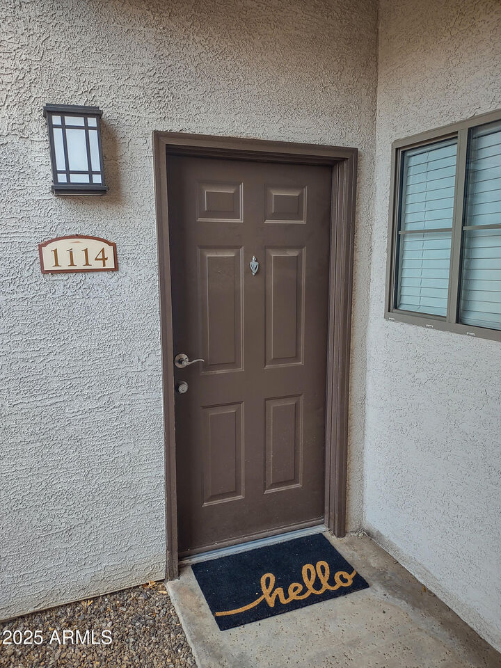 Property Photo: 1941 S Pierpont Drive 1114 AZ 85206