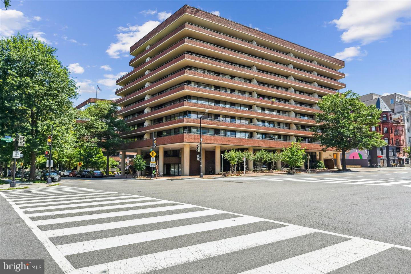 Property Photo: 2555 Pennsylvania Avenue NW 816 DC 20037