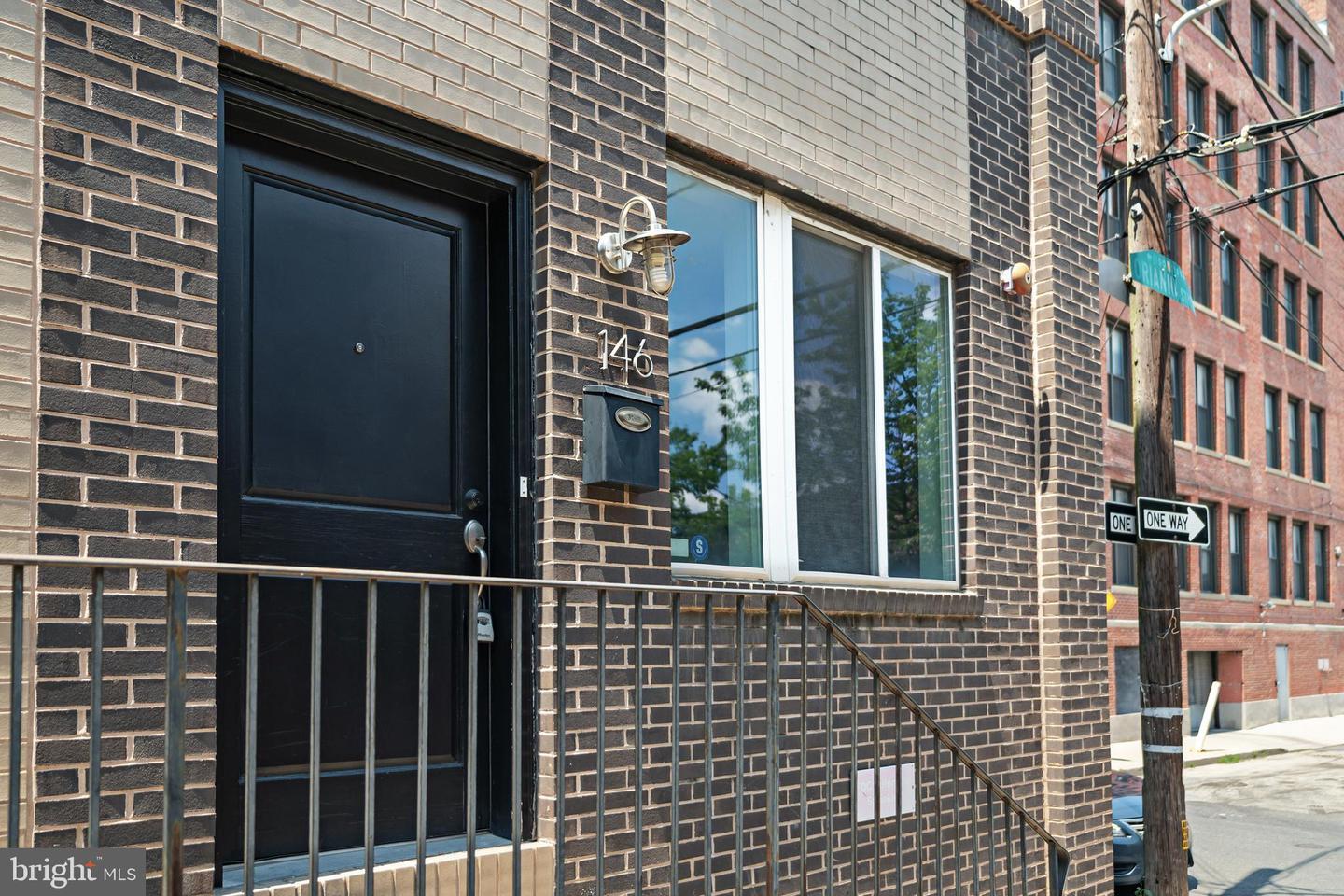 Property Photo:  1146 N Orianna Street  PA 19123 