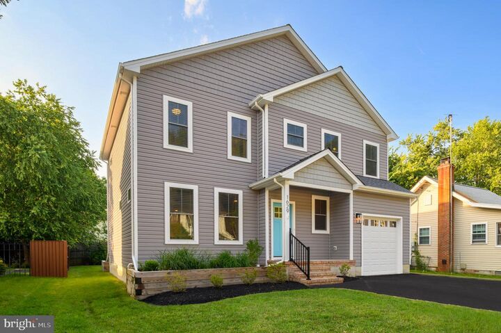Property Photo: 1629 Chesapeake Lane MD 21037