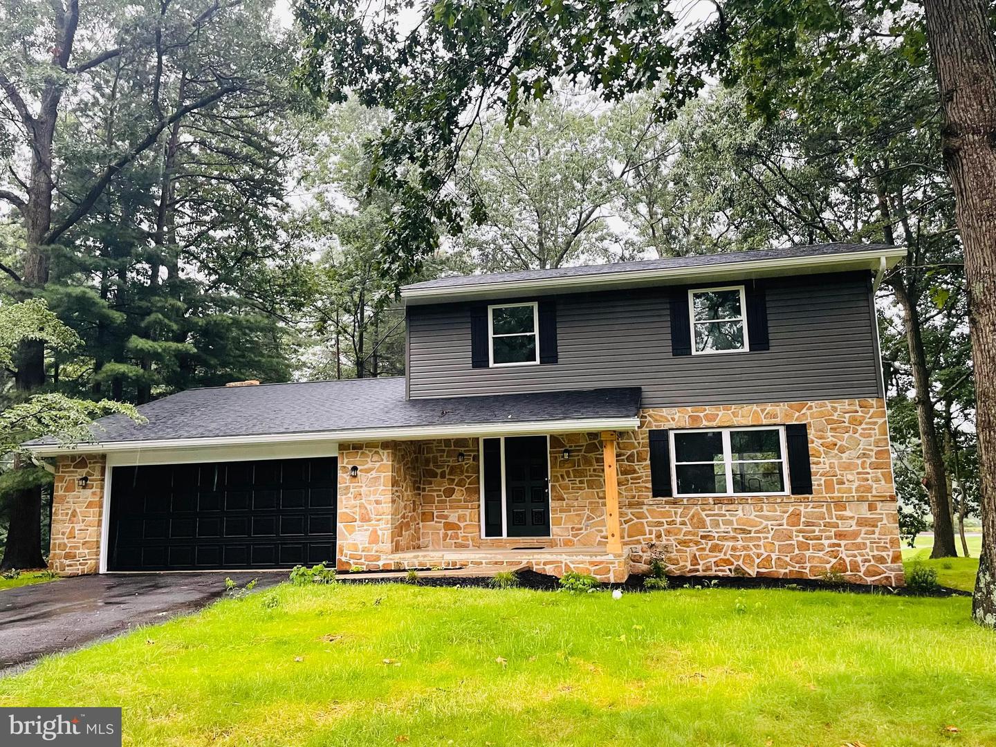 6580 Fairway Drive West  Fayetteville PA 17222 photo