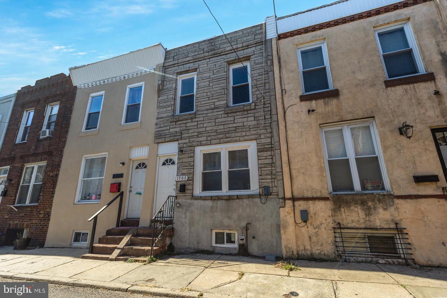 1908 S Bonsall Street  Philadelphia PA 19145 photo