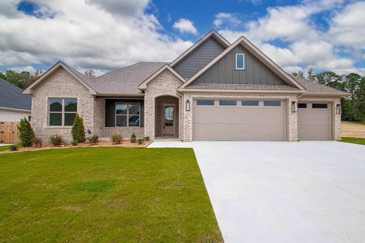 Property Photo: 242 Cason Hill Boulevard AR 72002