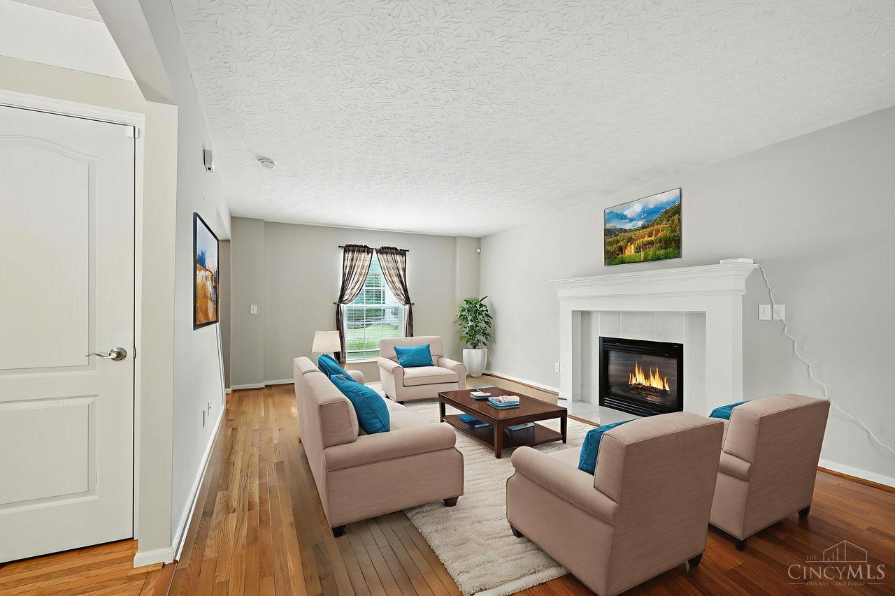 Property Photo: 1542 Creekside Road OH 45102
