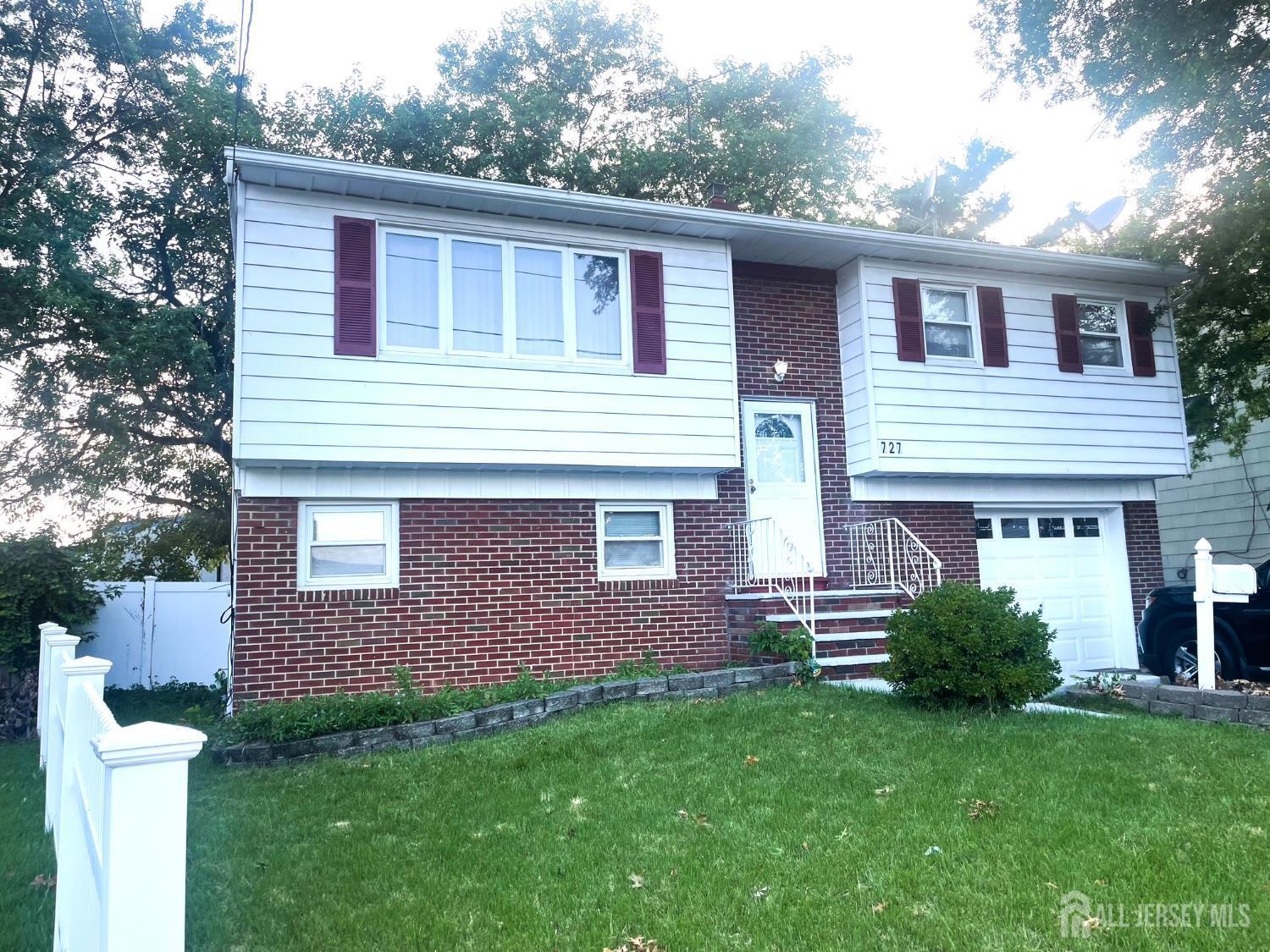 Property Photo: 727 E Woodbridge Avenue E NJ 07001