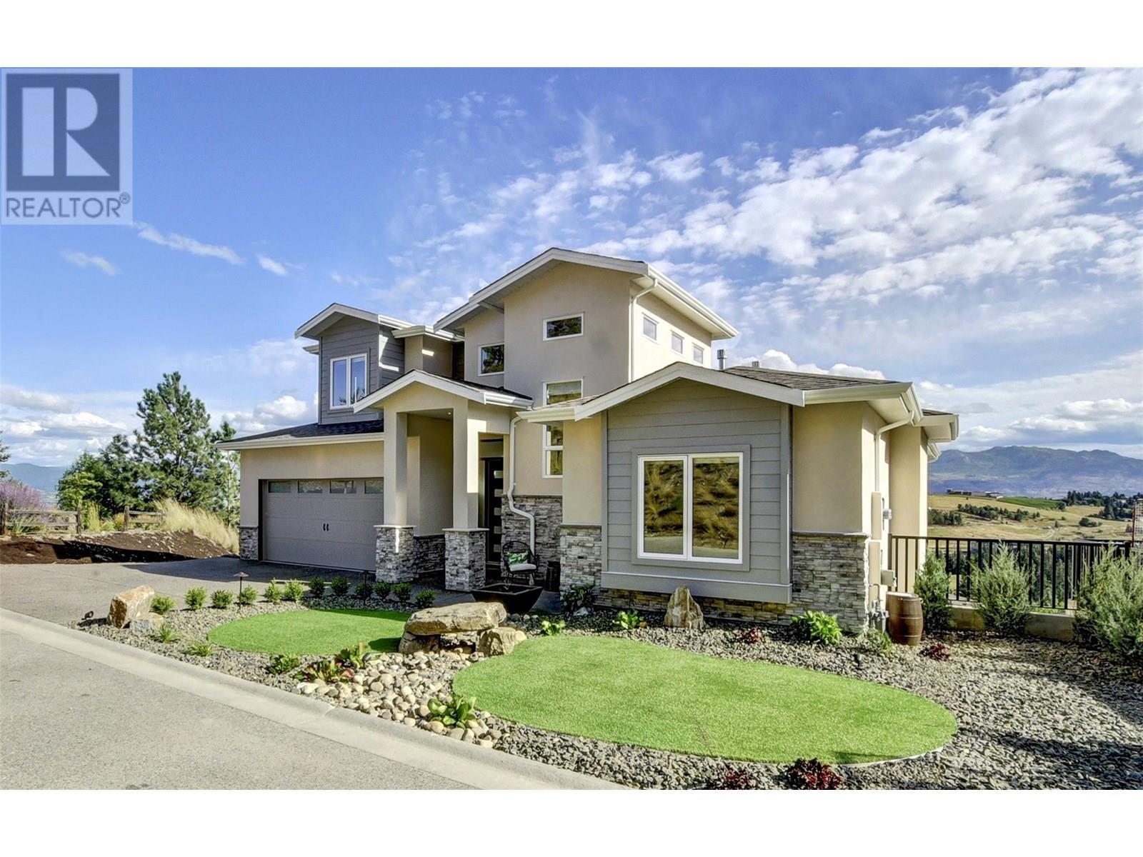 Property Photo: 1051 Aurora Heights BC V1Z 4B2