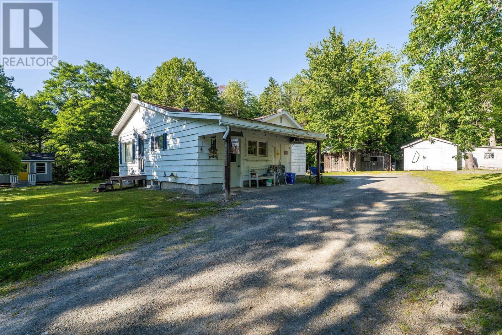 Property Photo: 1378 Highway 14 NS B0N 2T0