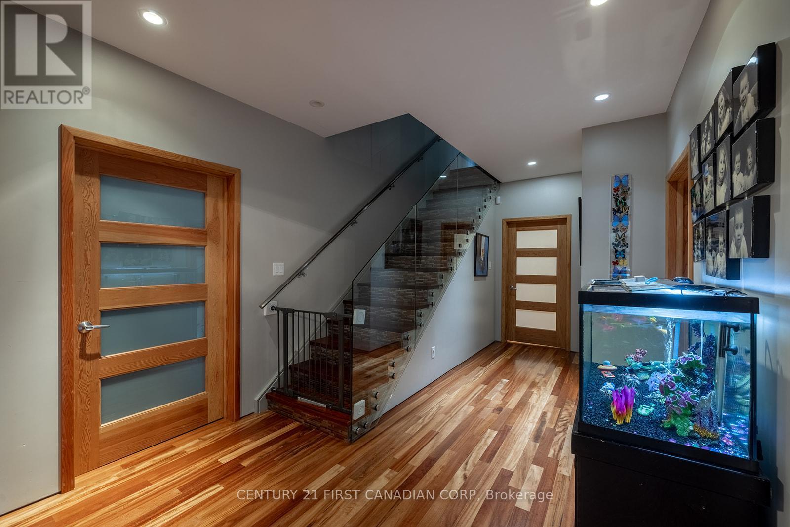 Property Photo: 60 Sir Robert Place ON N0M 1C0