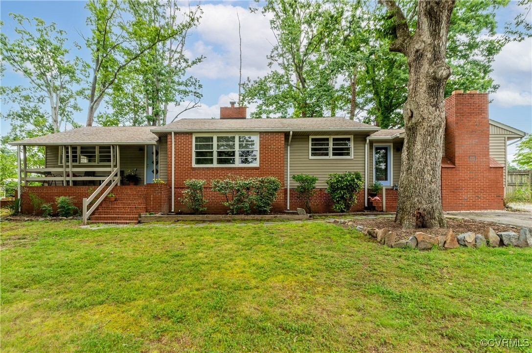 Property Photo:  2009 Fon Du Lac Road  VA 23229 