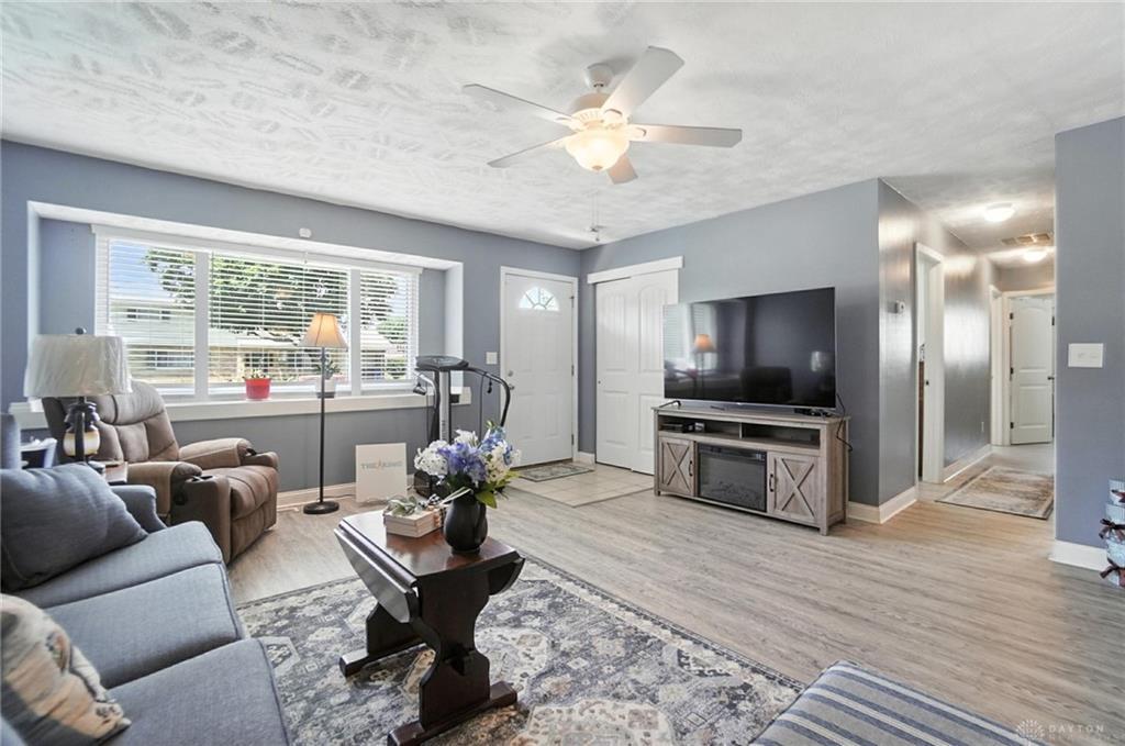 Property Photo: 524 Hiatt Avenue OH 45177
