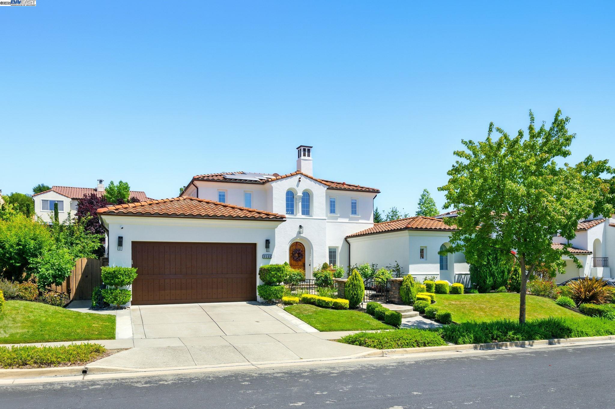 Property Photo: 9569 Velvet Leaf Cir CA 94582