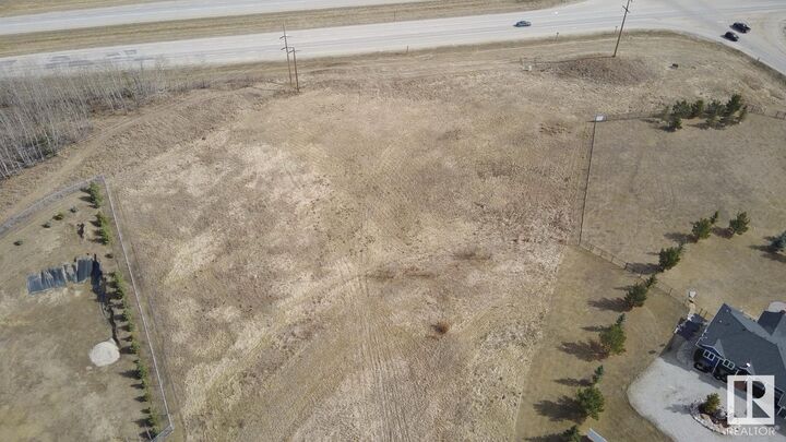 Property Photo:  40 53024 Rge Rd 15  AB T7Y 2T4 