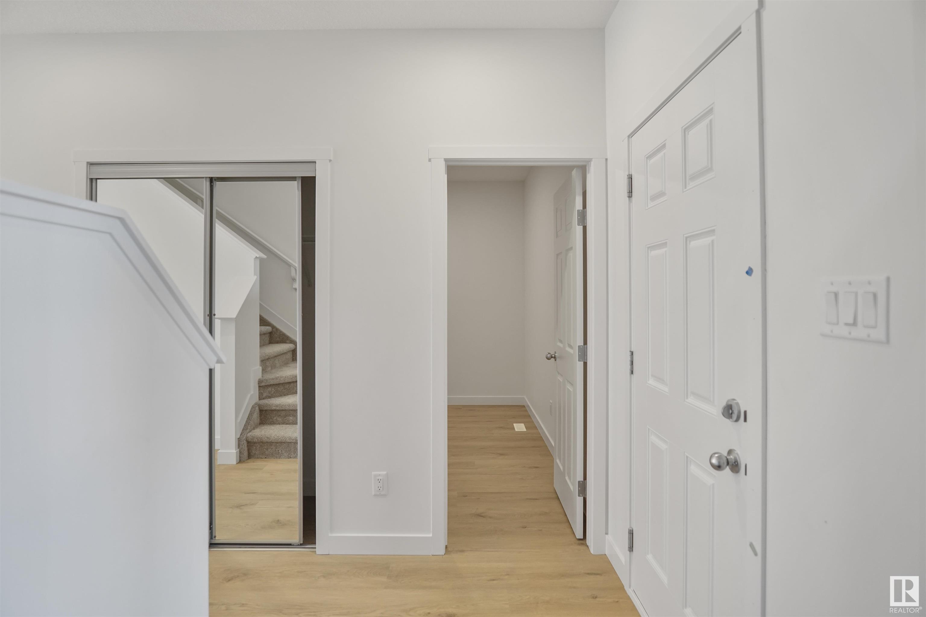Property Photo:  8464 183 Avenue NW  AB T5Z 0L5 