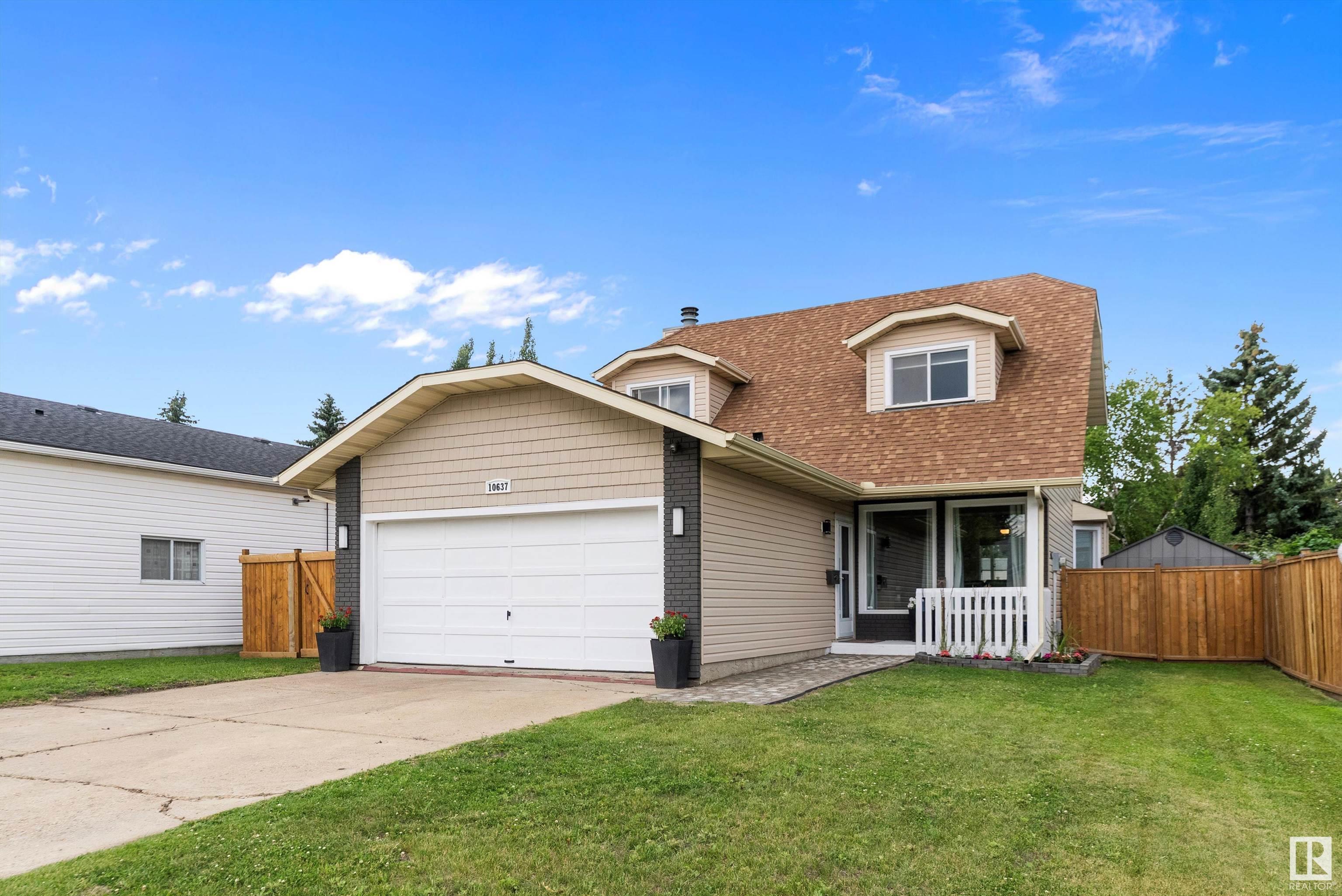 Property Photo:  10637 11 Avenue NW  AB T6J 6J5 