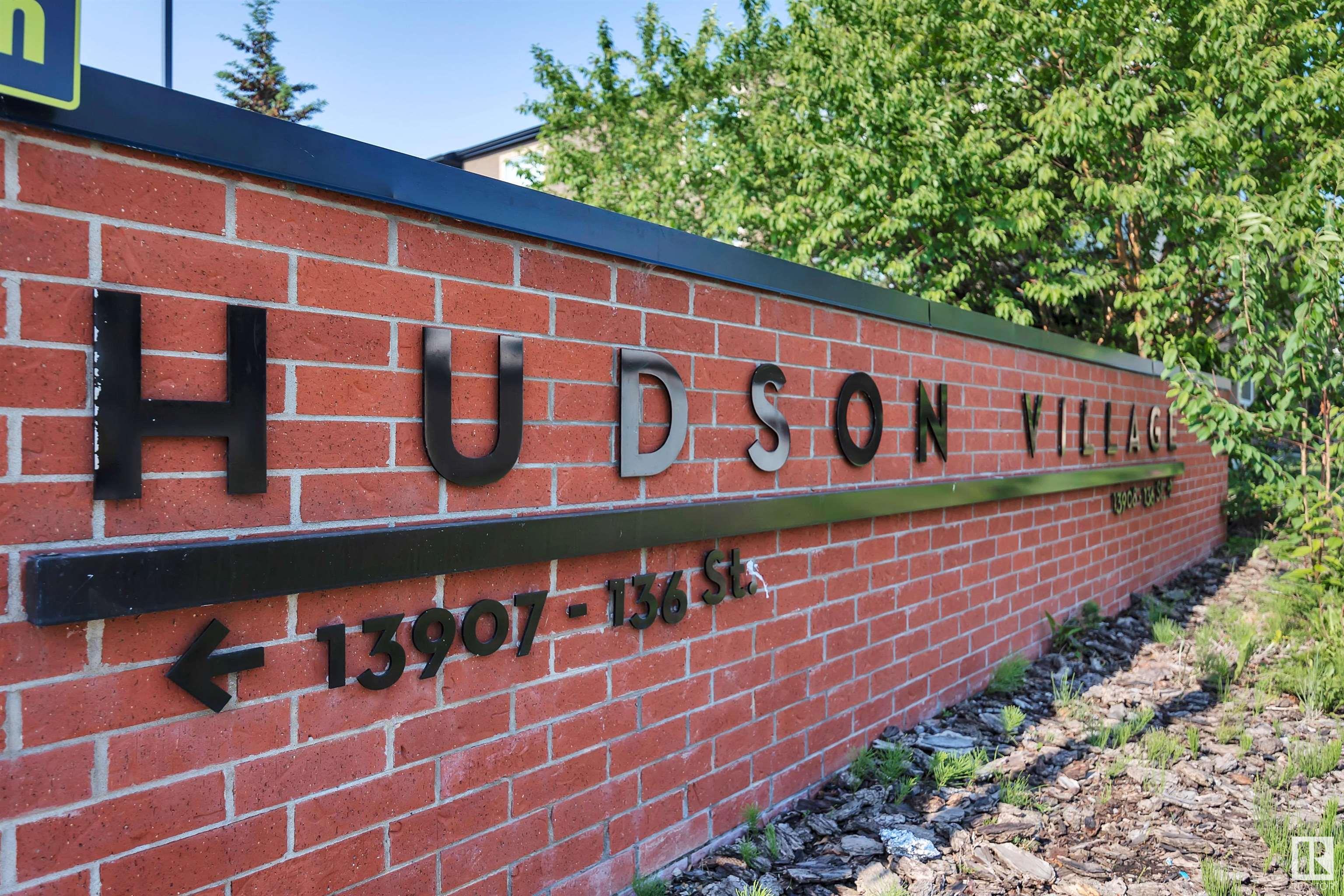 Property Photo: 13907 136 Street NW 110 AB T6V 1Y5