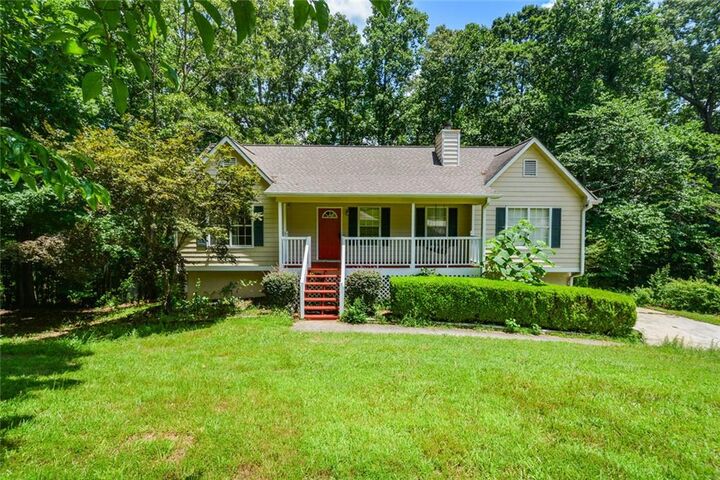 Property Photo:  256 Thornbrooke Drive  GA 30141 