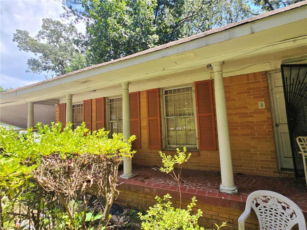 Property Photo:  2600 Lisa Drive SW  GA 30311 