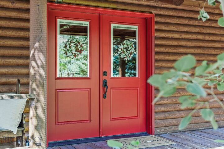 Property Photo:  1065 US Highway 89 S  MT 59030 