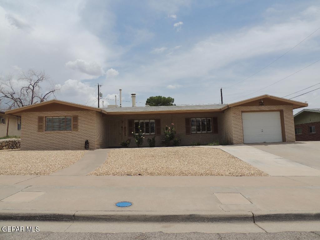 508 Castile Avenue  El Paso TX 79912 photo