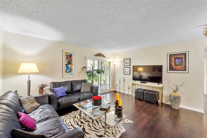 Property Photo: 9368 S Belfort Cir 105 FL 33321