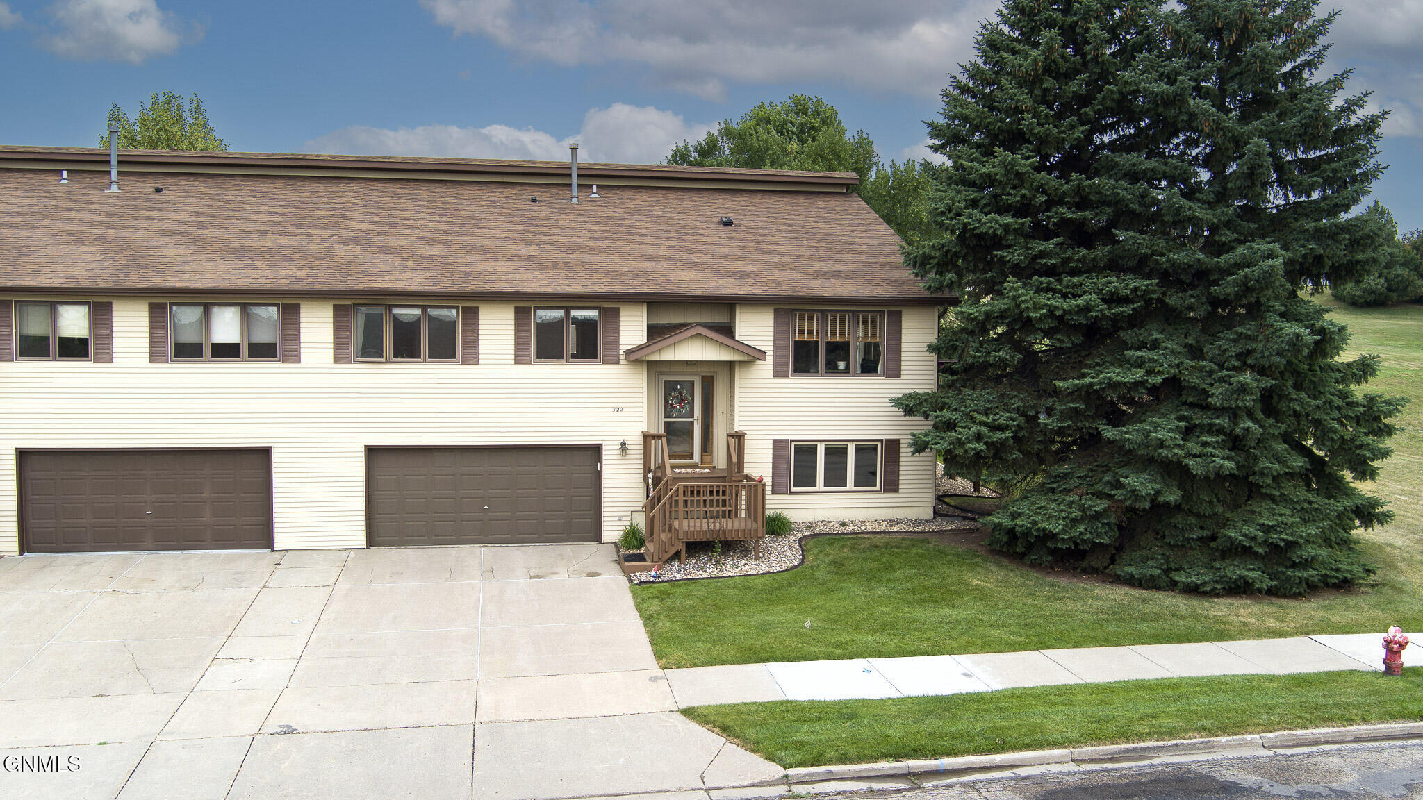 522 N 35th Street  Bismarck ND 58501 photo