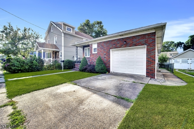 Property Photo:  312 Hazel Ave  NJ 07027 