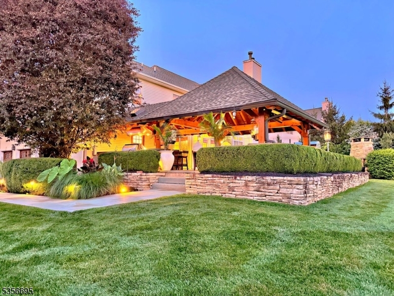 Property Photo:  14 Sugarwood Way  NJ 07059 