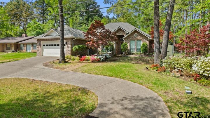 Property Photo:  1434 Hideaway Ln W  TX 75771 